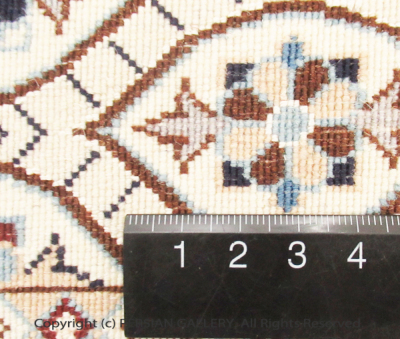 ペルシャ絨毯ナイン産（シシラ） ハビビアン工房毛＆絹 296×213cm商品 