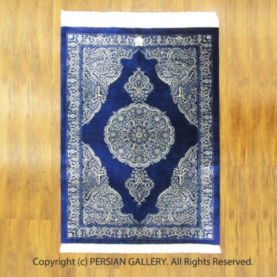 ペルシャ絨毯 クム産タバタバイ工房絹100% 118x82cm商品番号80293