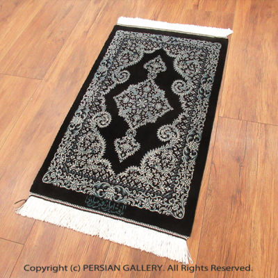 ペルシャ絨毯 クム産モラディ工房絹100％ 64×40ｃｍ商品番号81604